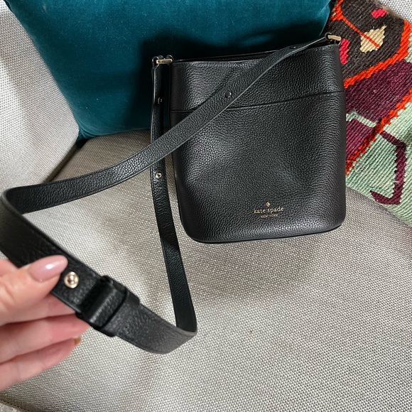 Kate Spade Leila Small Bucket Bag - Picture 11 of 14
